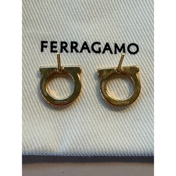 Salvatore Ferragamo Iconic Gold Gancini Earrings Small MINT - Picture 4 of 9